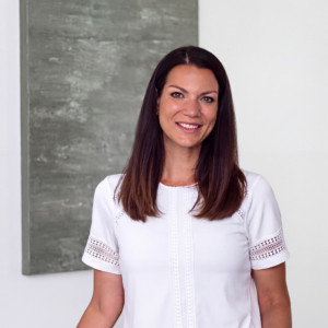 Dr. Angelika Kriechbaumer